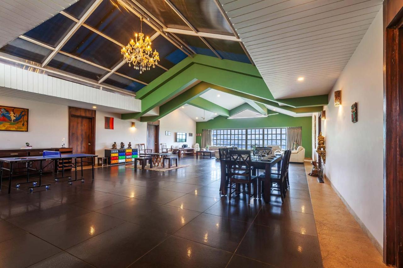 Stayvista'S Shivom Villa 12 - A Serene Escape With Views Of The Valley And Lake ロナバラ エクステリア 写真